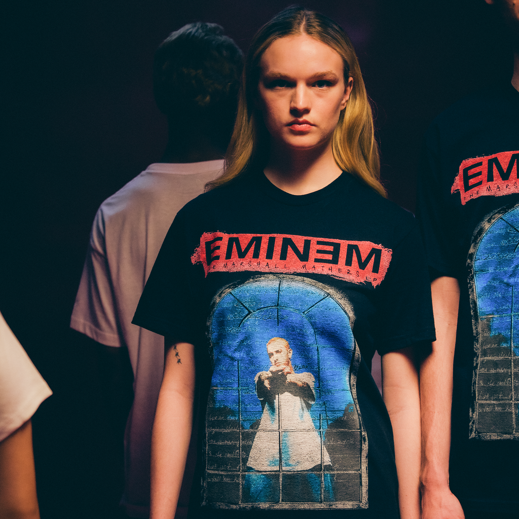 Eminem - MMLP25 Window T-Shirt (Black)